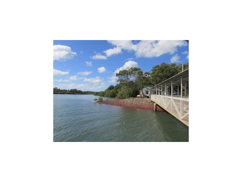 38 Crest Haven, Lamb Island QLD 4184