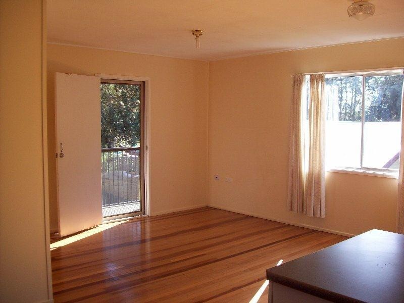 185 High Central Road, Macleay Island QLD 4184