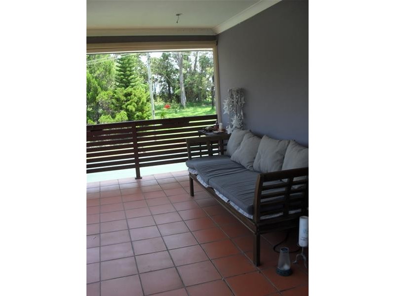 37 Western Road, Macleay Island QLD 4184