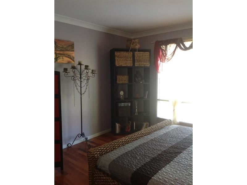 37 Western Road, Macleay Island QLD 4184