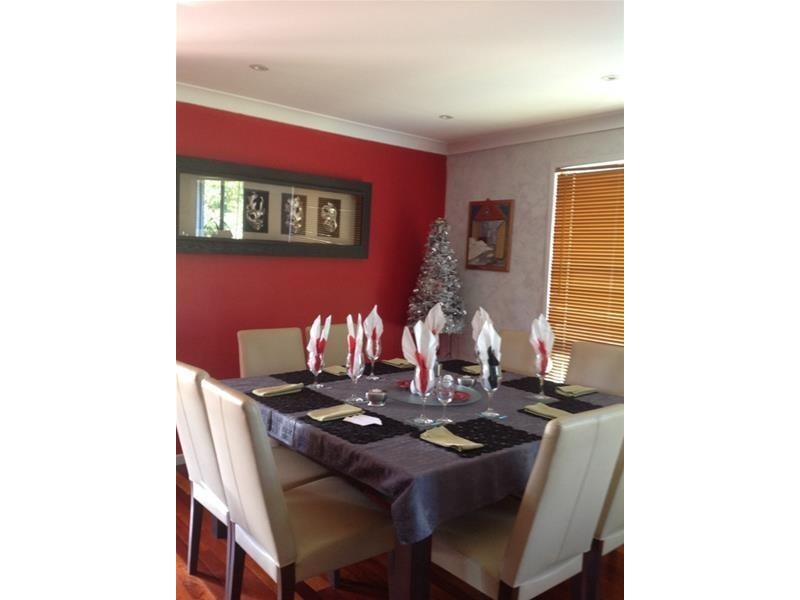 37 Western Road, Macleay Island QLD 4184