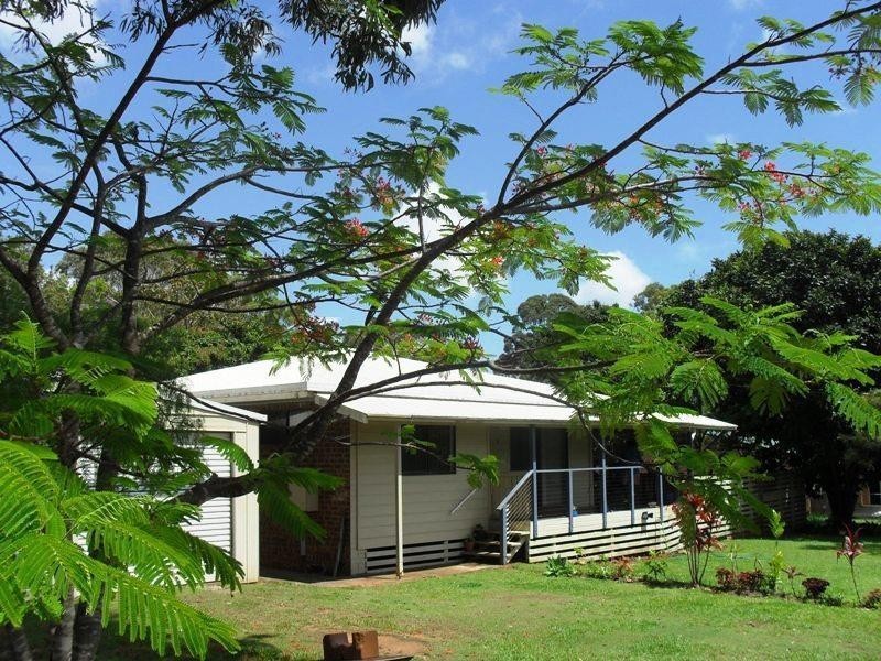 5 Citron Street, Macleay Island QLD 4184