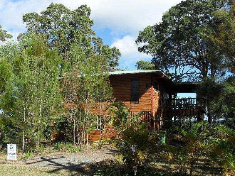 28 Calm Waters Crescent, Macleay Island QLD 4184