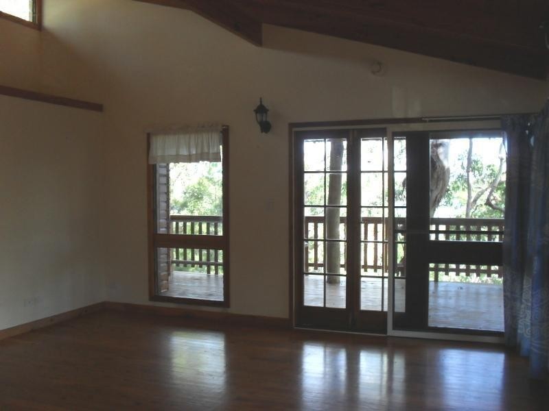 28 Calm Waters Crescent, Macleay Island QLD 4184