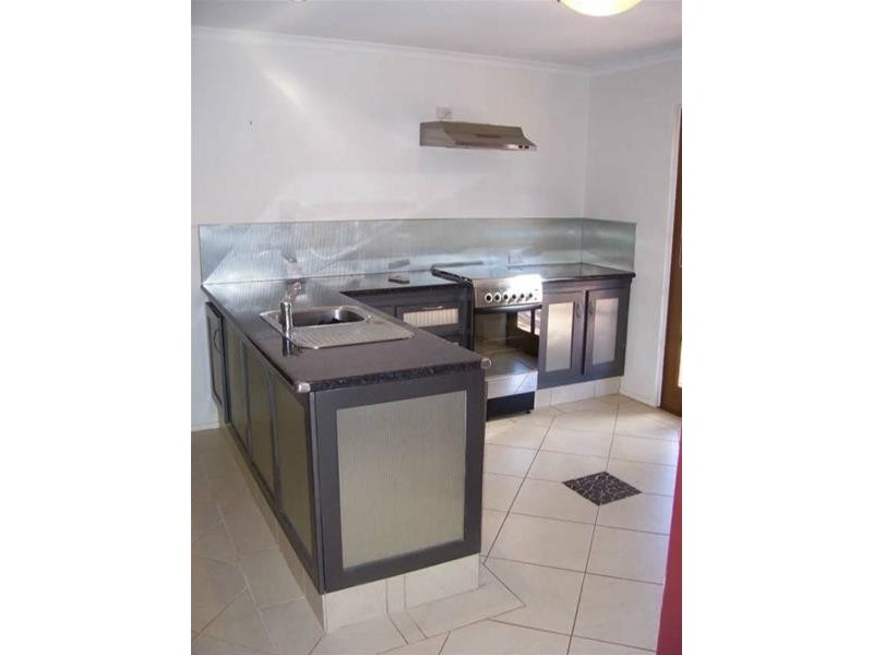 23 Scotts Road, Macleay Island QLD 4184