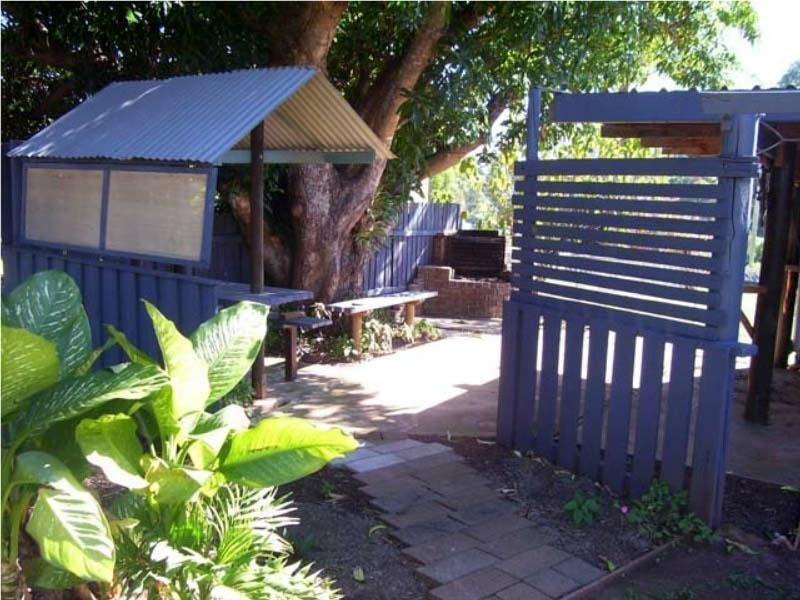 23 Scotts Road, Macleay Island QLD 4184