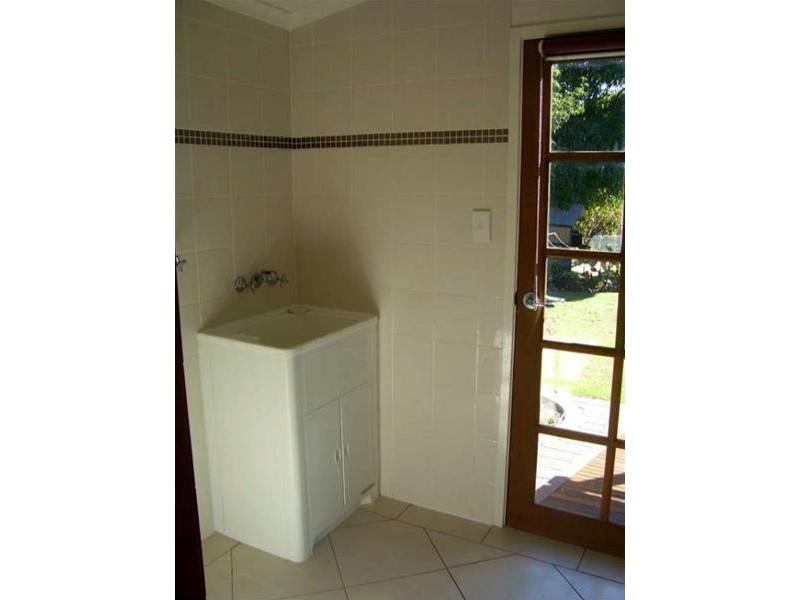 23 Scotts Road, Macleay Island QLD 4184