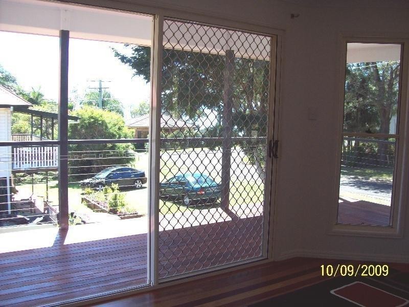 29 Curlew Street, Macleay Island QLD 4184