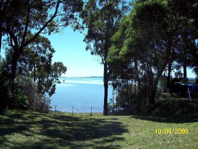 29 Curlew Street, Macleay Island QLD 4184