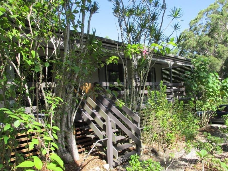 4 Natone Terrace, Macleay Island QLD 4184