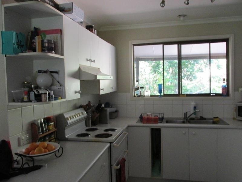 4 Natone Terrace, Macleay Island QLD 4184