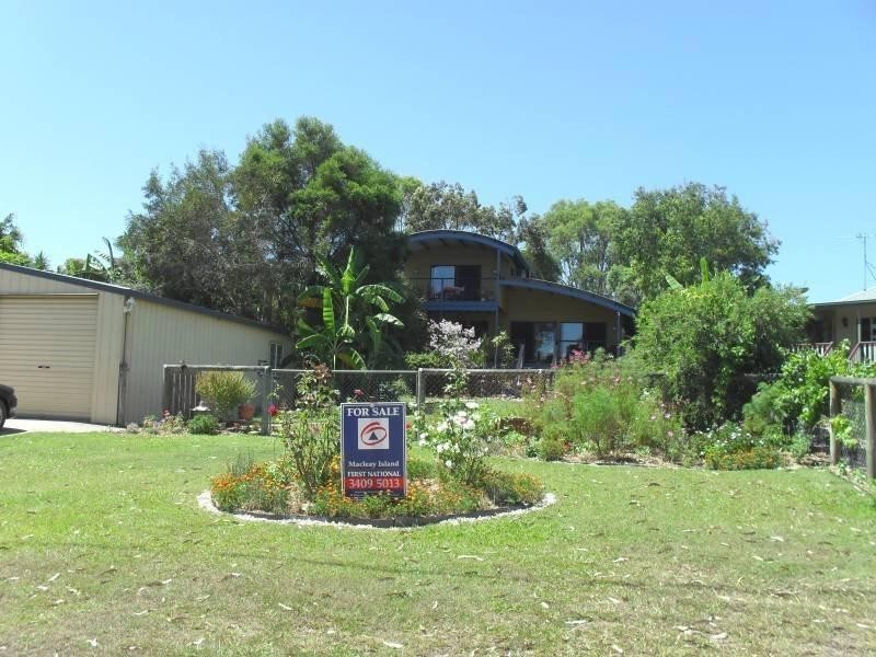 55 Scarborough Terrace, Macleay Island QLD 4184
