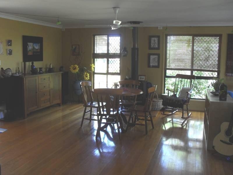 55 Scarborough Terrace, Macleay Island QLD 4184