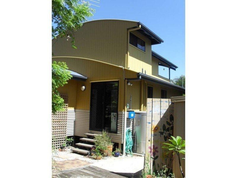 55 Scarborough Terrace, Macleay Island QLD 4184