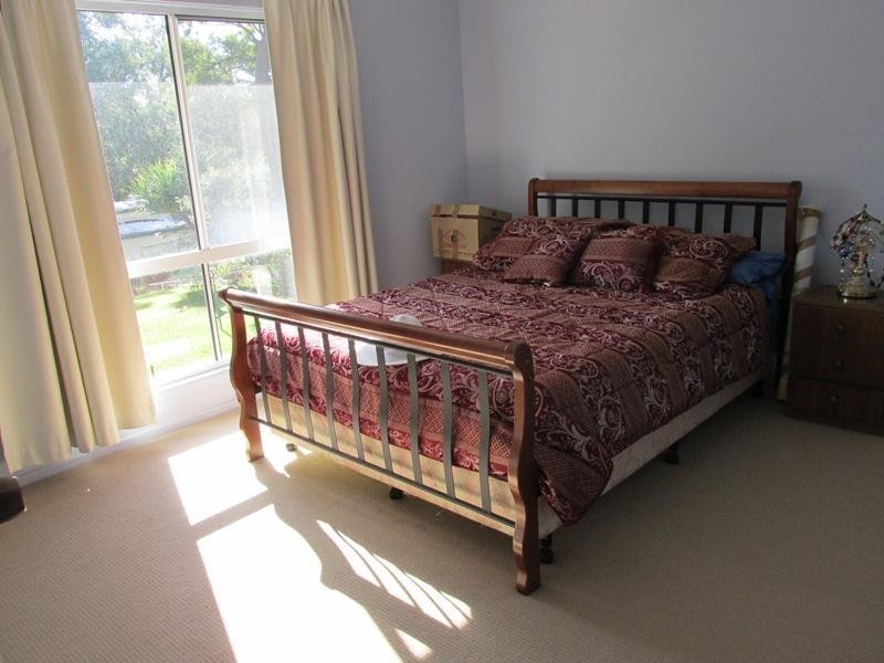 14 Whiting Street, Macleay Island QLD 4184