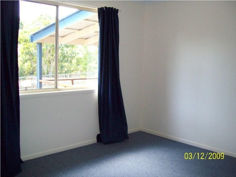 13 Pelican Street, Macleay Island QLD 4184