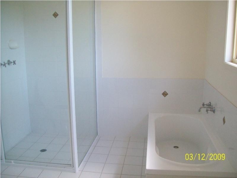 13 Pelican Street, Macleay Island QLD 4184