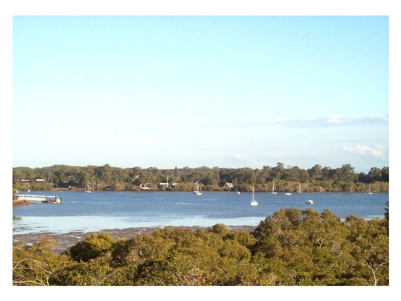 22 Deviot Street, Macleay Island QLD 4184