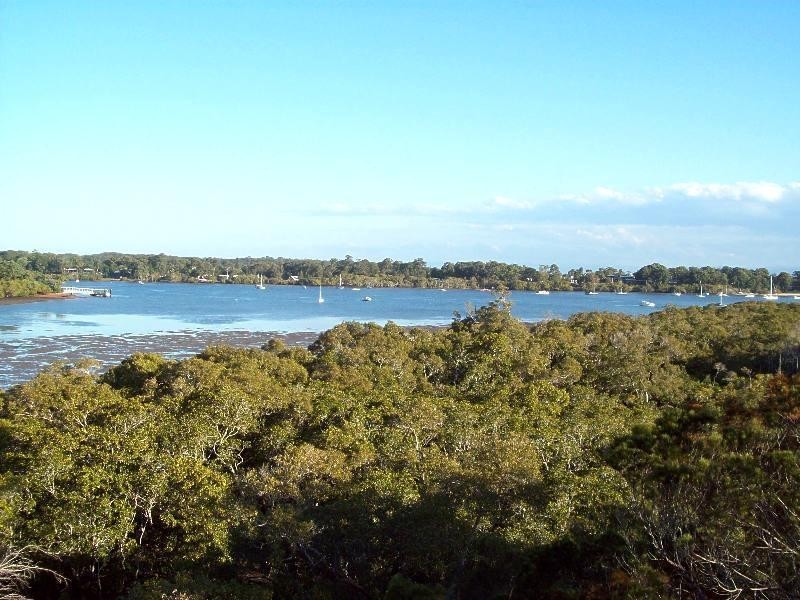 22 Deviot Street, Macleay Island QLD 4184