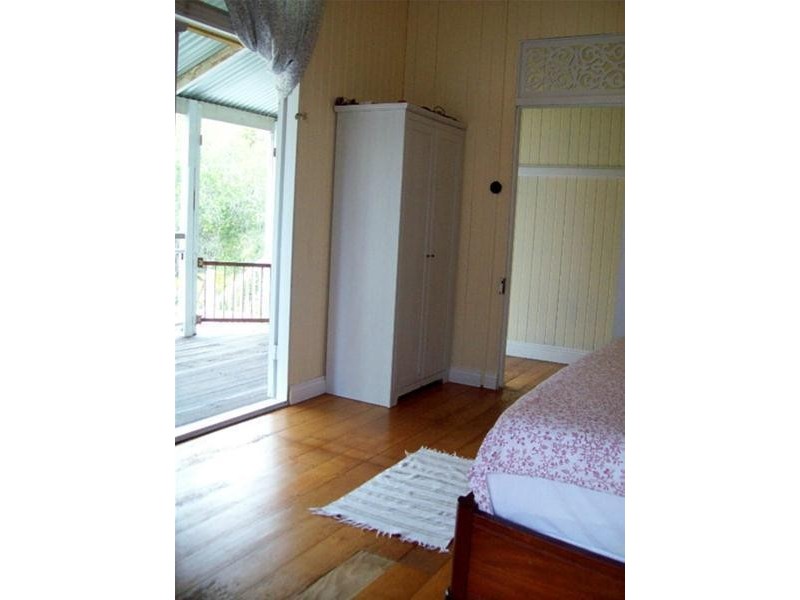 39 Kardinia Street, Macleay Island QLD 4184