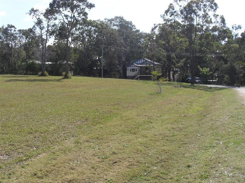 66 Eastbourne Terrace, Macleay Island QLD 4184