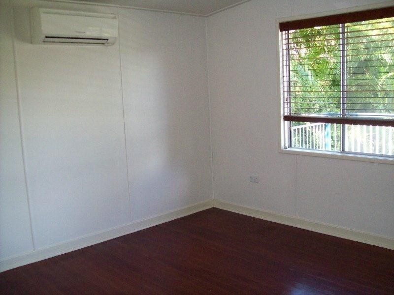 17 Florence Street, Macleay Island QLD 4184