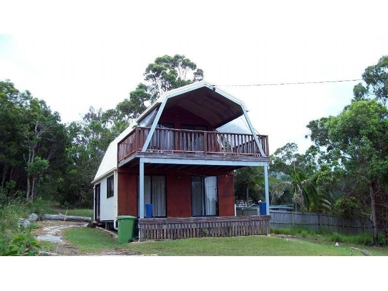 21 Camena Street, Macleay Island QLD 4184