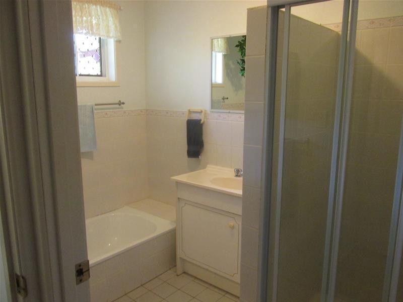 1 Devaney Street, Macleay Island QLD 4184