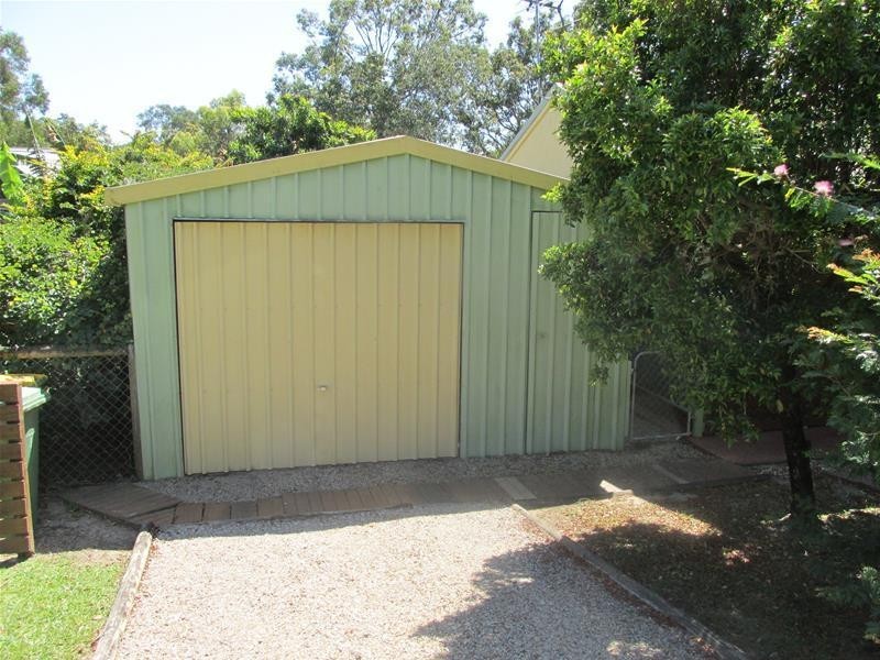 1 Devaney Street, Macleay Island QLD 4184