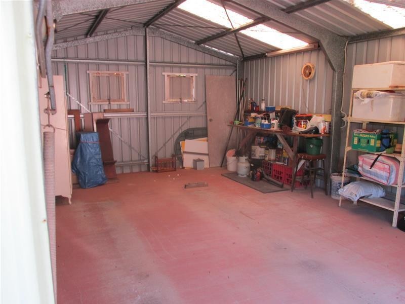 1 Devaney Street, Macleay Island QLD 4184