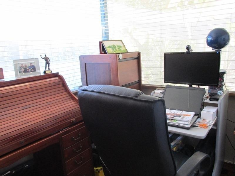 18 Coast Road, Macleay Island QLD 4184