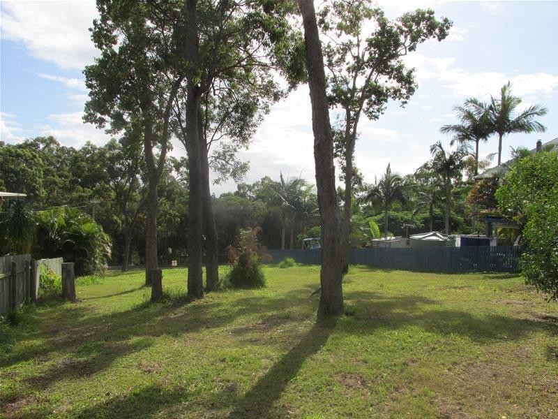 54 Coondooroopa Drive, Macleay Island QLD 4184