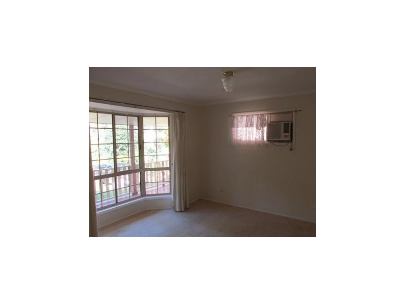 35 Kardinia Street, Macleay Island QLD 4184