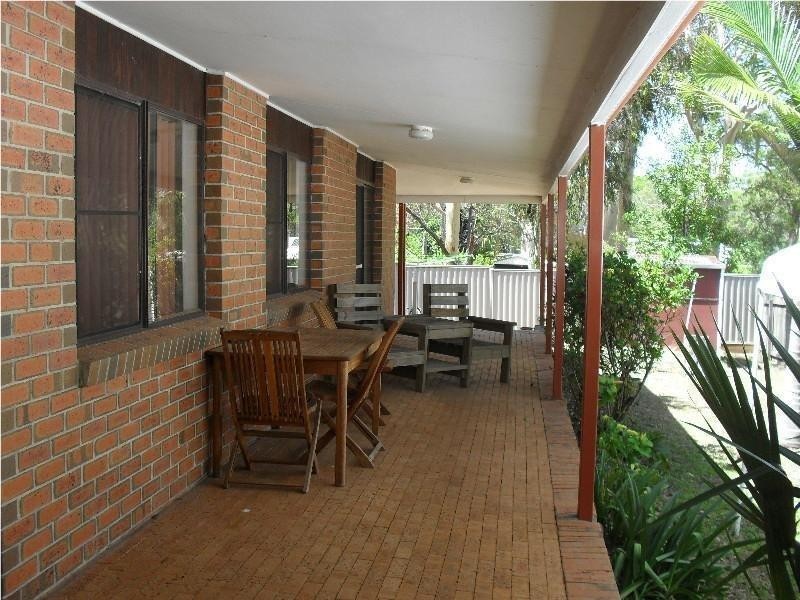 14 Dalpura Street, Macleay Island QLD 4184