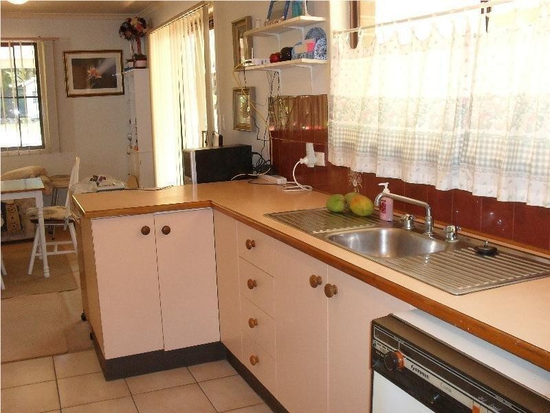 14 Dalpura Street, Macleay Island QLD 4184