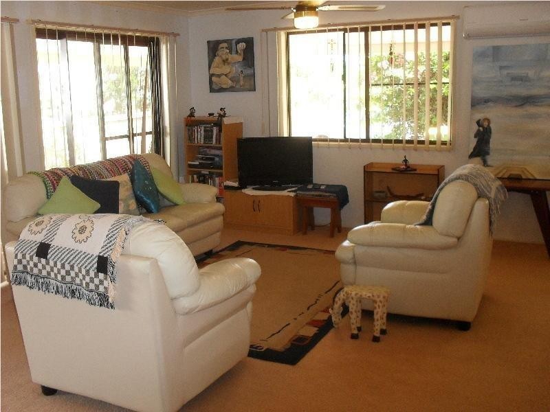 14 Dalpura Street, Macleay Island QLD 4184