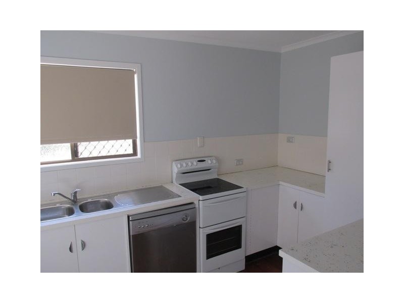 5 Conran Street, Macleay Island QLD 4184