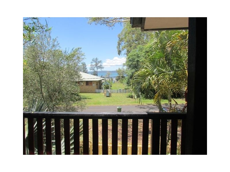 28 Beelong Street, Macleay Island QLD 4184