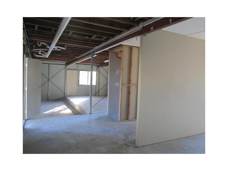 21 Hastings Terrace, Macleay Island QLD 4184