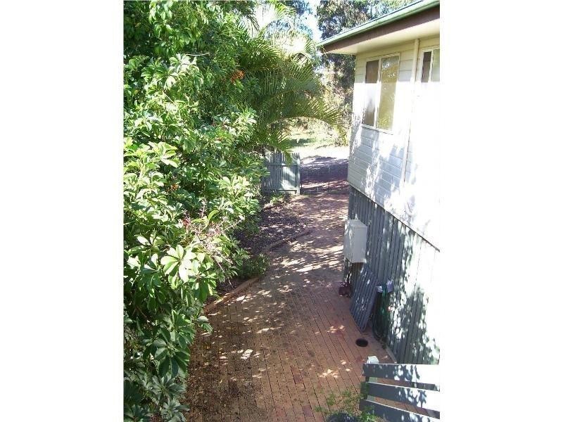 21 Ashton Street, Macleay Island QLD 4184