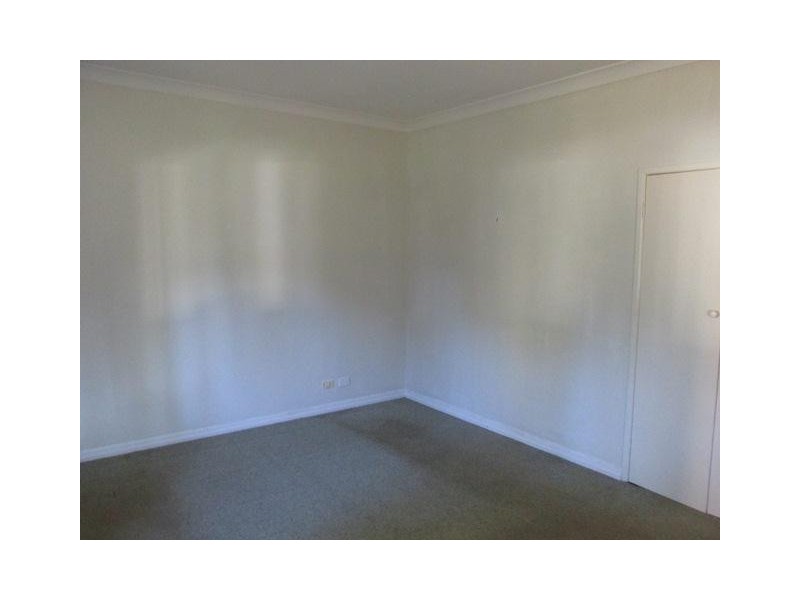 14 Nugent Street, Macleay Island QLD 4184