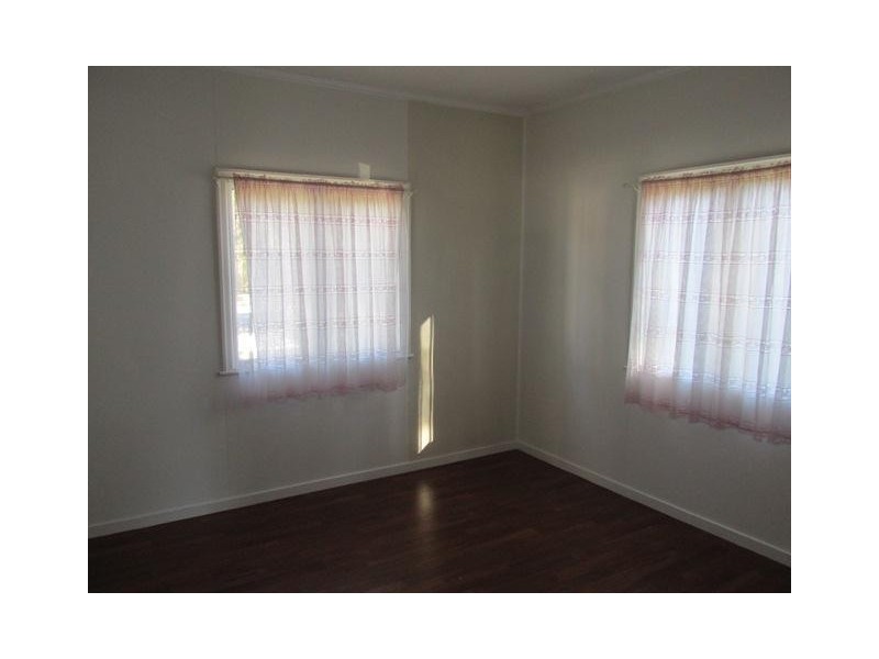 14 Nugent Street, Macleay Island QLD 4184