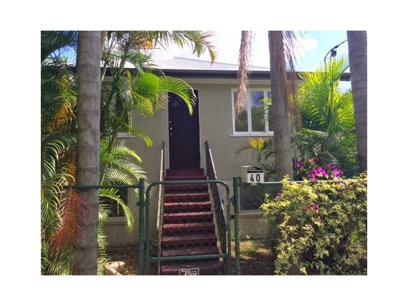 40 Leonard Street, Woolloongabba QLD 4102