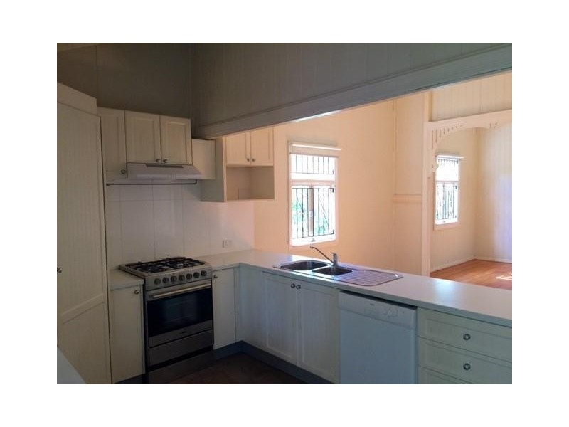 40 Leonard Street, Woolloongabba QLD 4102