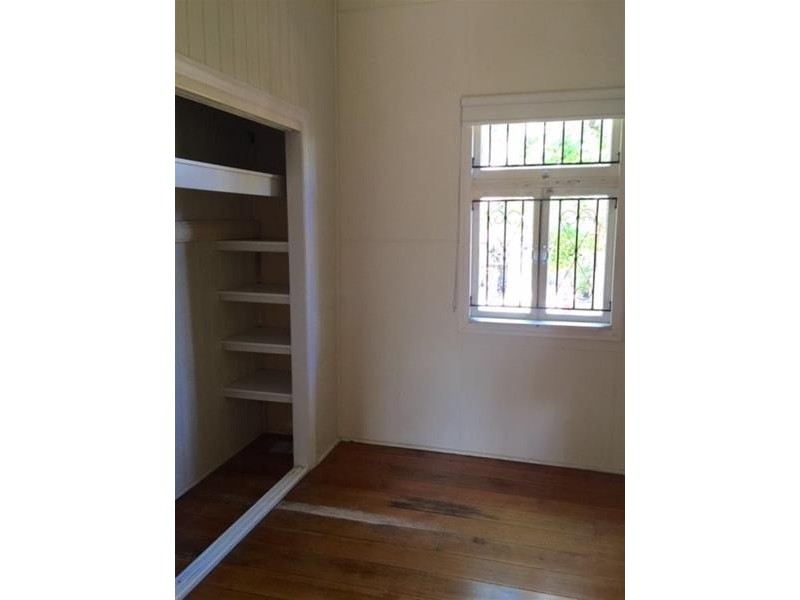 40 Leonard Street, Woolloongabba QLD 4102