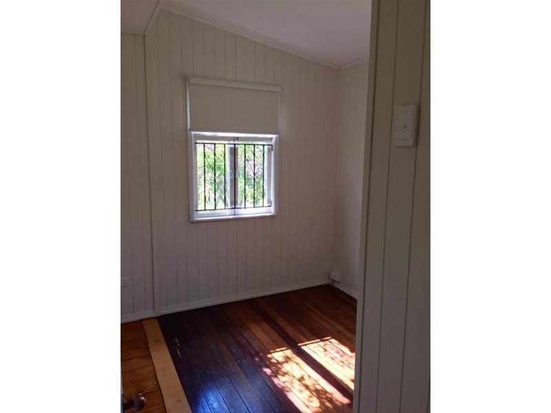 40 Leonard Street, Woolloongabba QLD 4102