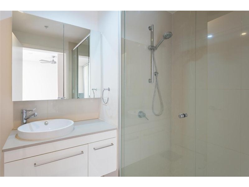 1075/16 Hamilton Place, Bowen Hills QLD 4006