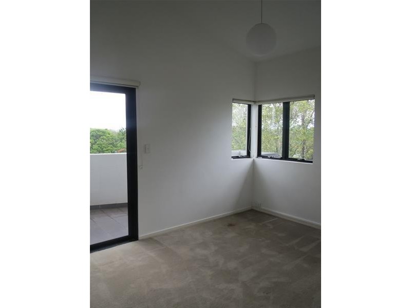 8/5 Ivanhoe Street, Annerley QLD 4103