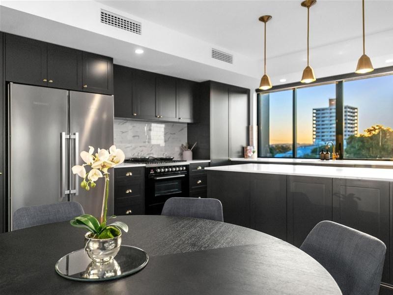 8/128 Dornoch Terrace, Highgate Hill QLD 4101