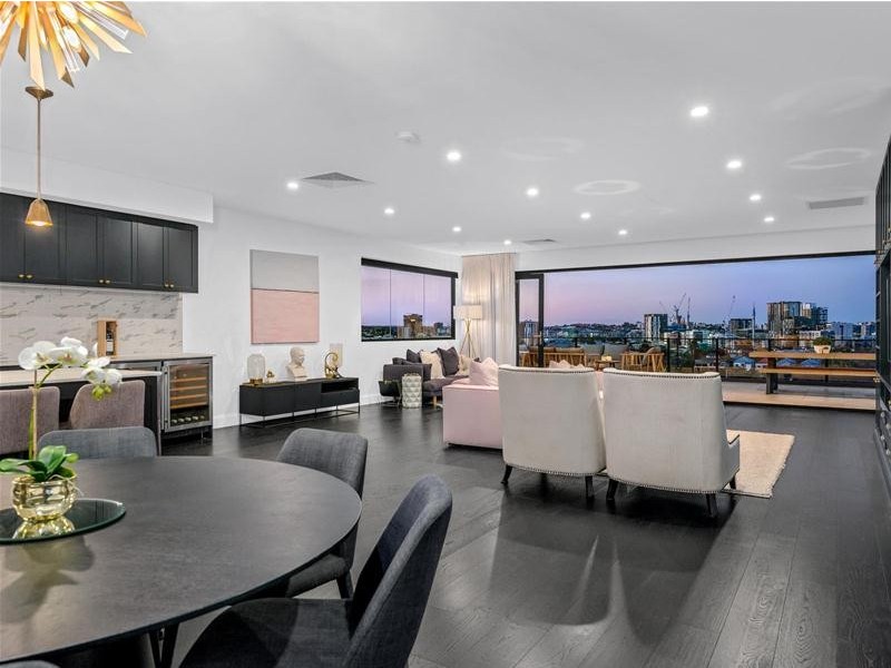 8/128 Dornoch Terrace, Highgate Hill QLD 4101